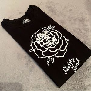 Sketchy Tank Skull Rose T Shirt Women’s Medium